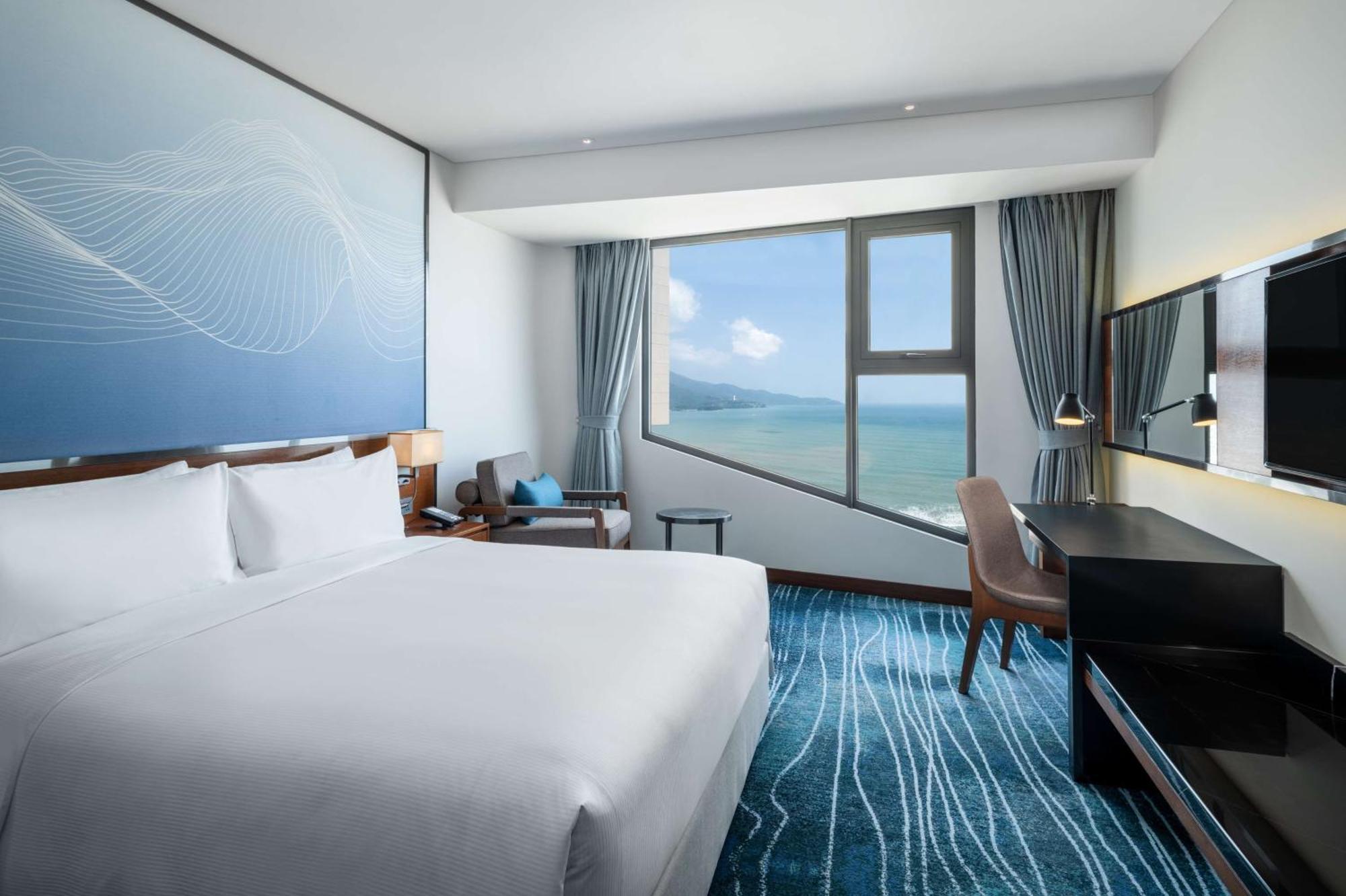 Hilton Garden Inn Дананг Экстерьер фото